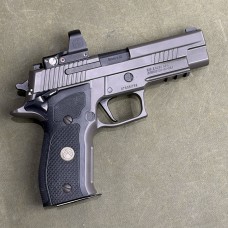 Sig Sauer P226 Legion 9mm - USED